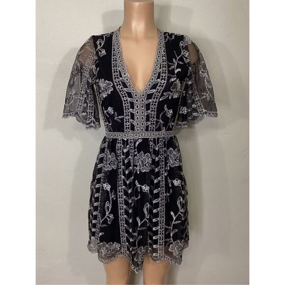 New. Socialite black and silver lace dress. Small. Retails $129 - Picture 2 of 10